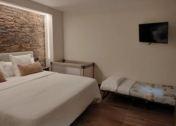 Pena Cortada * Alhama de Aragón